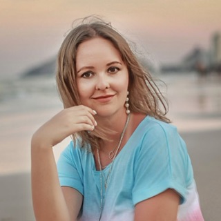 Размещение интеграции в Telegram. Логотип Телеграм канала "DARIA_KARI✈️ВЫГОДНЫЕ ПУТЕШЕСТВИЯ, СКИДКИ" Размещение интеграции в Telegram. Логотип Телеграм канала @daria_kari2